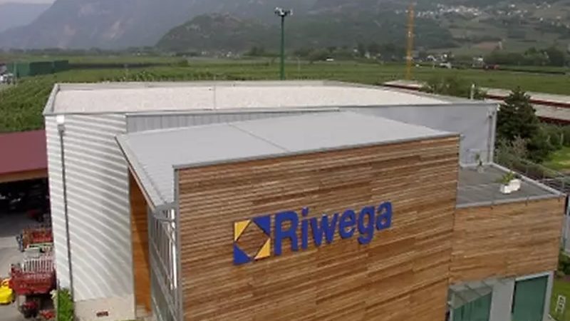 外墙防水开裂修补剂：修补效果与选择要点**